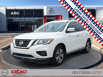 2020 Nissan Pathfinder S SUV