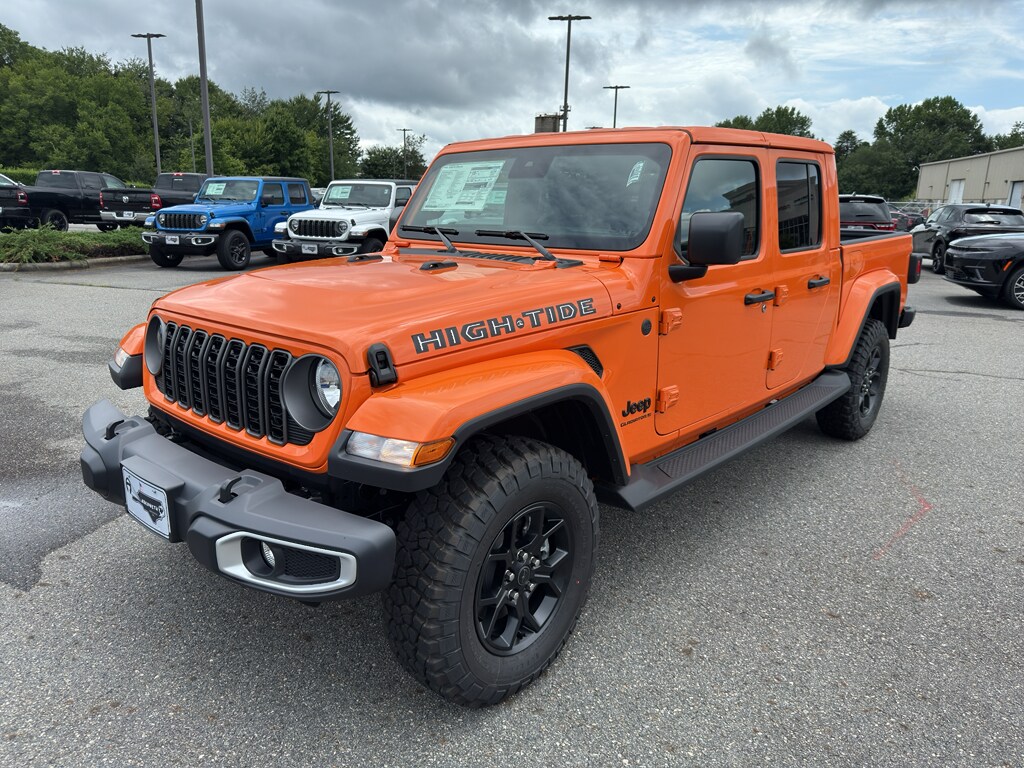 2025 Jeep Gladiator Sport photo 2