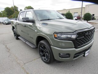 2026 Ram 1500 BIG HORN CREW CAB 4X4 5'7 BOX Pickup