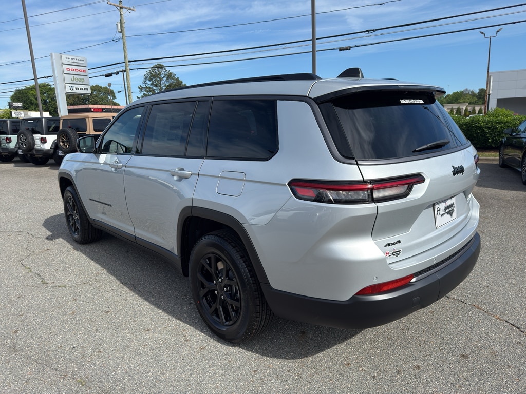 New 2026 Jeep Grand Cherokee L LAREDO ALTITUDE 4X4 Sport Utility