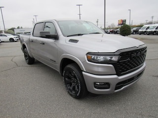 2025 Ram 1500 BIG HORN CREW CAB 4X4 5'7 BOX Pickup