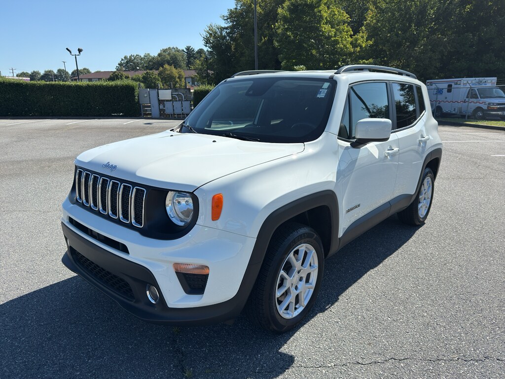 2021 Jeep Renegade Latitude photo 2