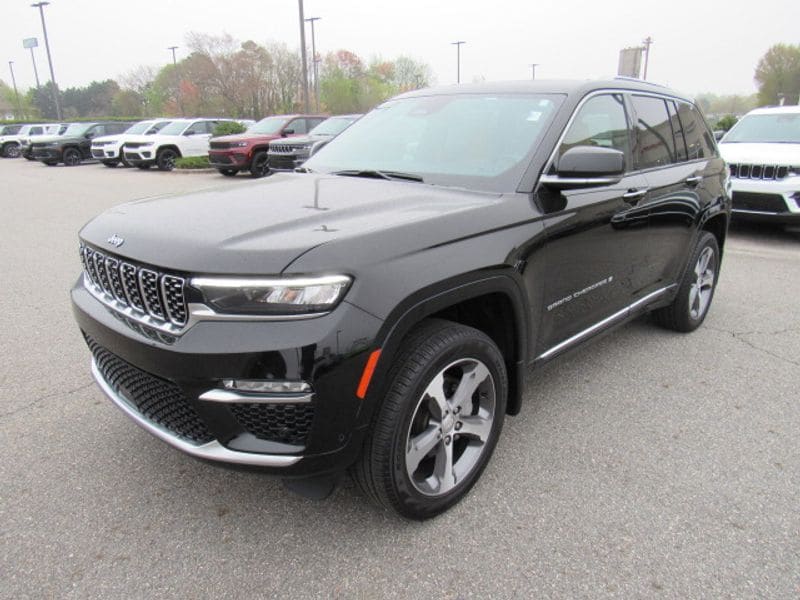Certified 2024 Jeep Grand Cherokee Summit with VIN 1C4RJHEG5R8925929 for sale in Lincolnton, NC