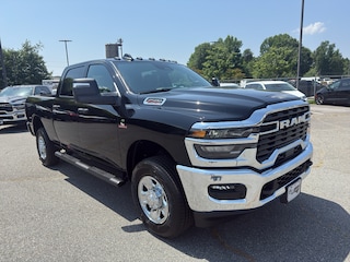 2026 Ram 2500 TRADESMAN CREW CAB 4X4 6'4 BOX Pickup