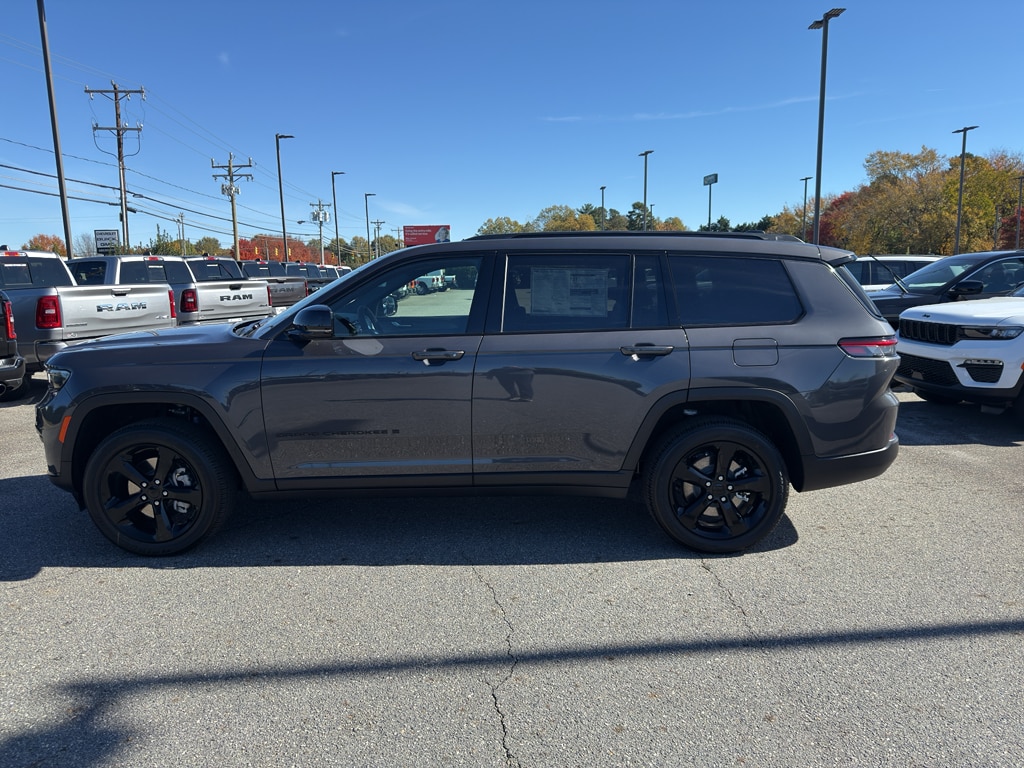 New 2025 Jeep Grand Cherokee L ALTITUDE X 4X4 Sport Utility