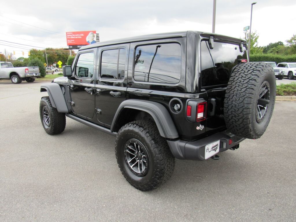 New 2025 Jeep Wrangler 4-DOOR WILLYS Sport Utility