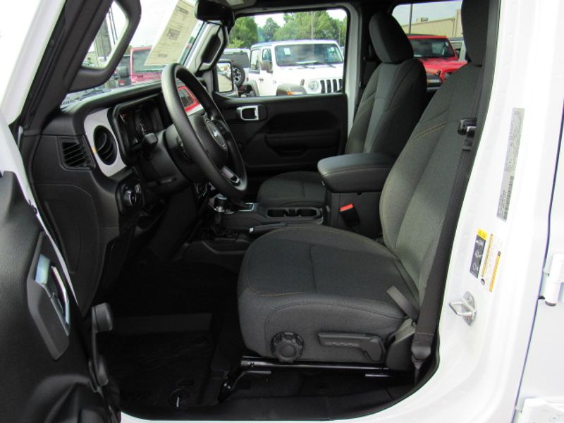 2024 Jeep Wrangler Sport photo 4