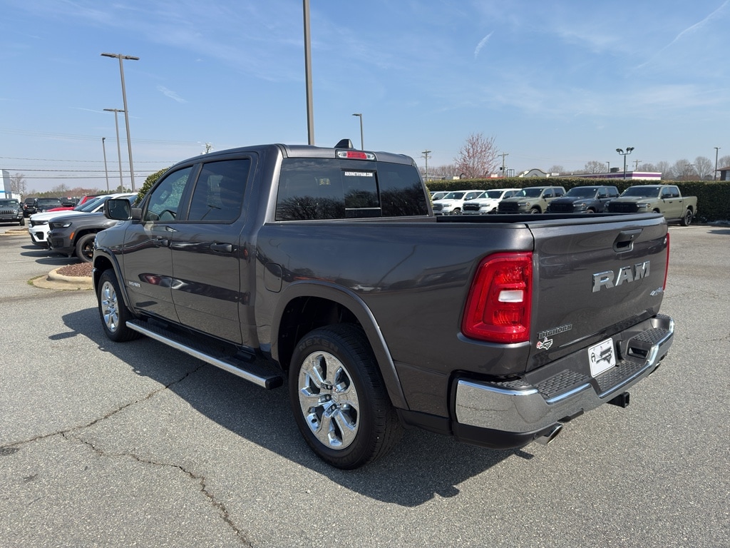 New 2026 Ram 1500 BIG HORN CREW CAB 4X4 5'7 BOX Pickup