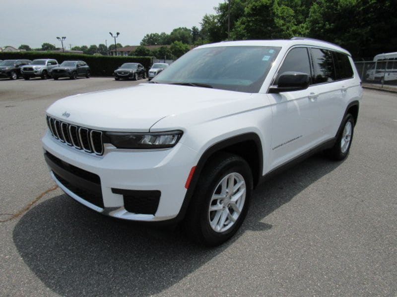 Certified 2024 Jeep Grand Cherokee L Laredo with VIN 1C4RJKAG6R8918278 for sale in Lincolnton, NC