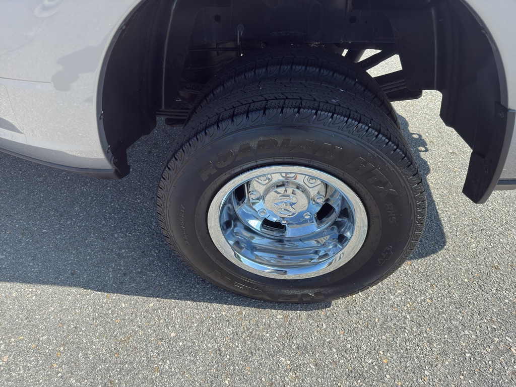 2024 RAM Ram 3500 Pickup Tradesman - Photo 16
