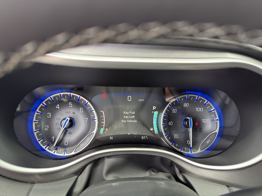 2026 Chrysler Voyager LX - Photo 14