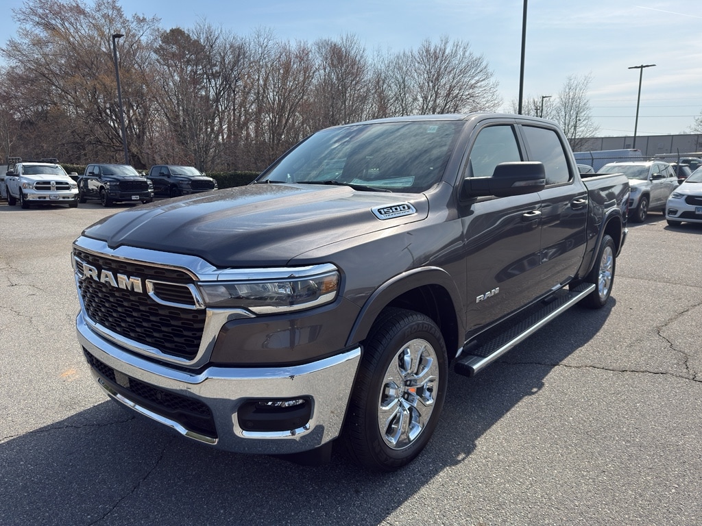 New 2026 Ram 1500 BIG HORN CREW CAB 4X4 5'7 BOX Pickup