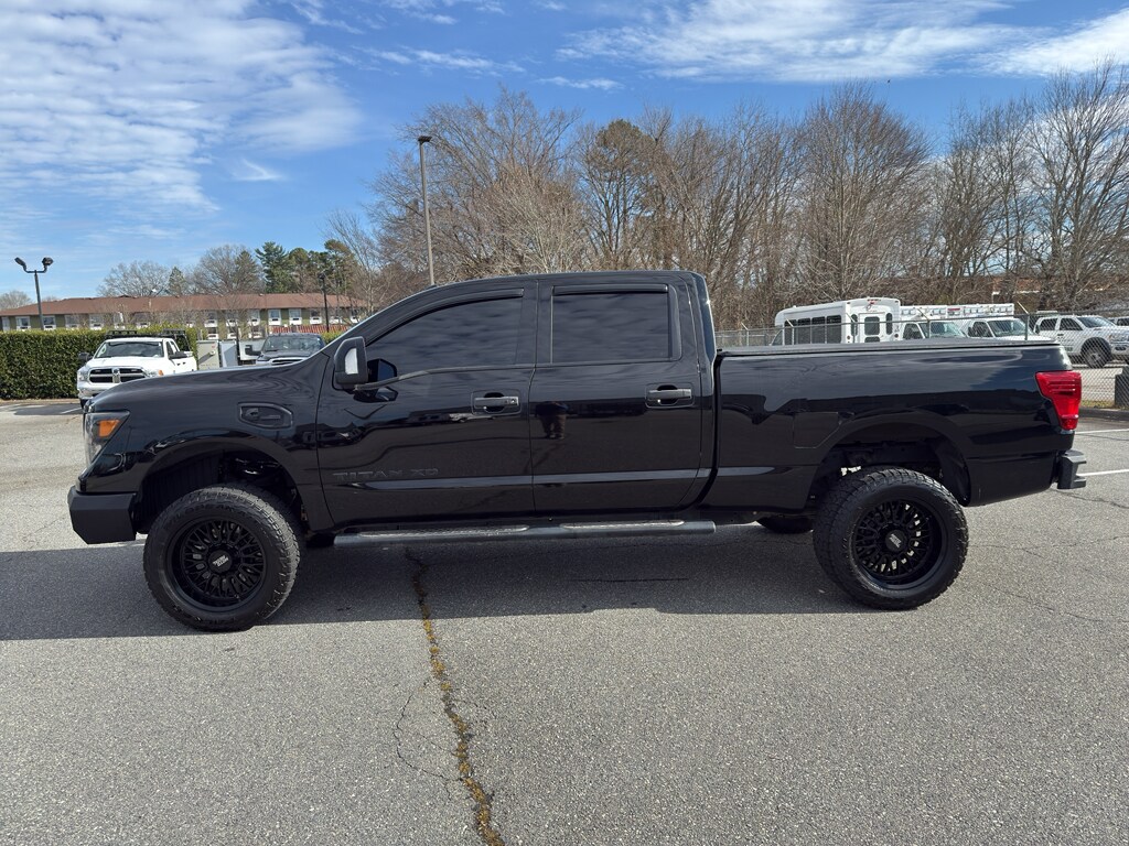 Used 2018 Nissan Titan XD SV Crew Cab