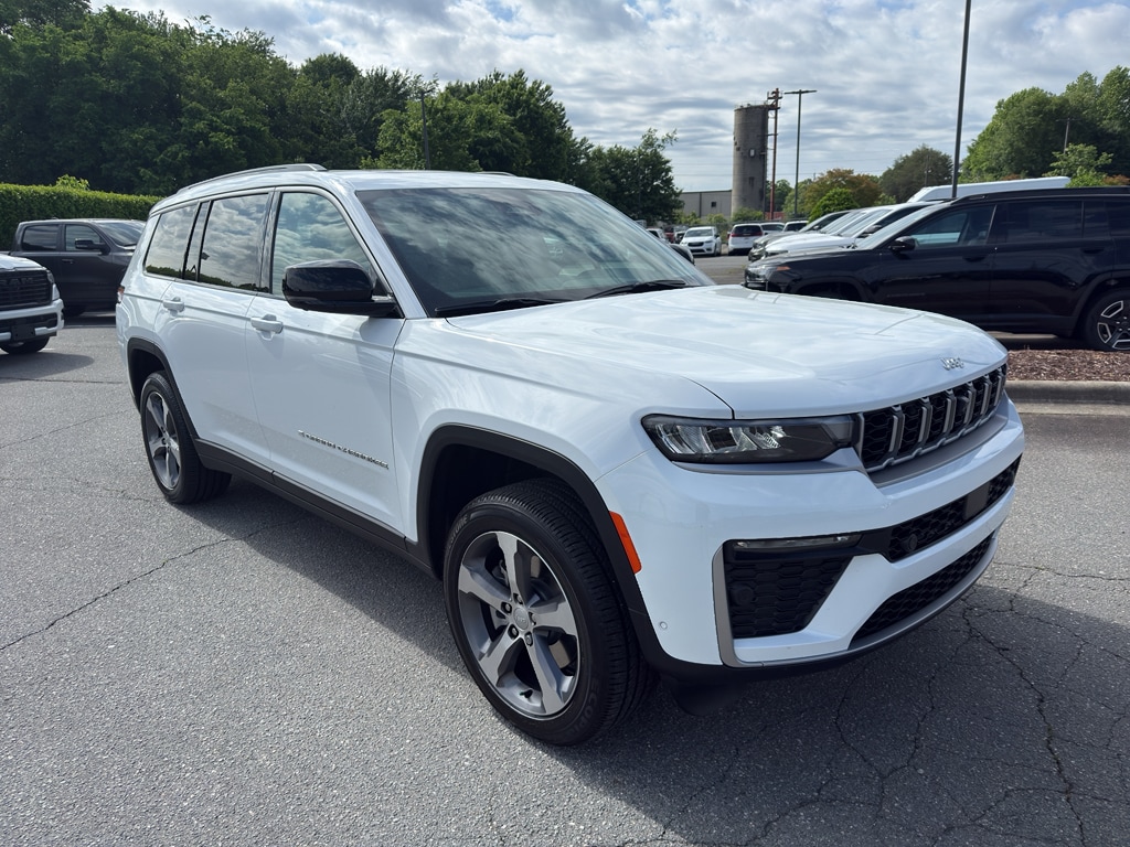 New 2026 Jeep Grand Cherokee L LIMITED 4X4 Sport Utility