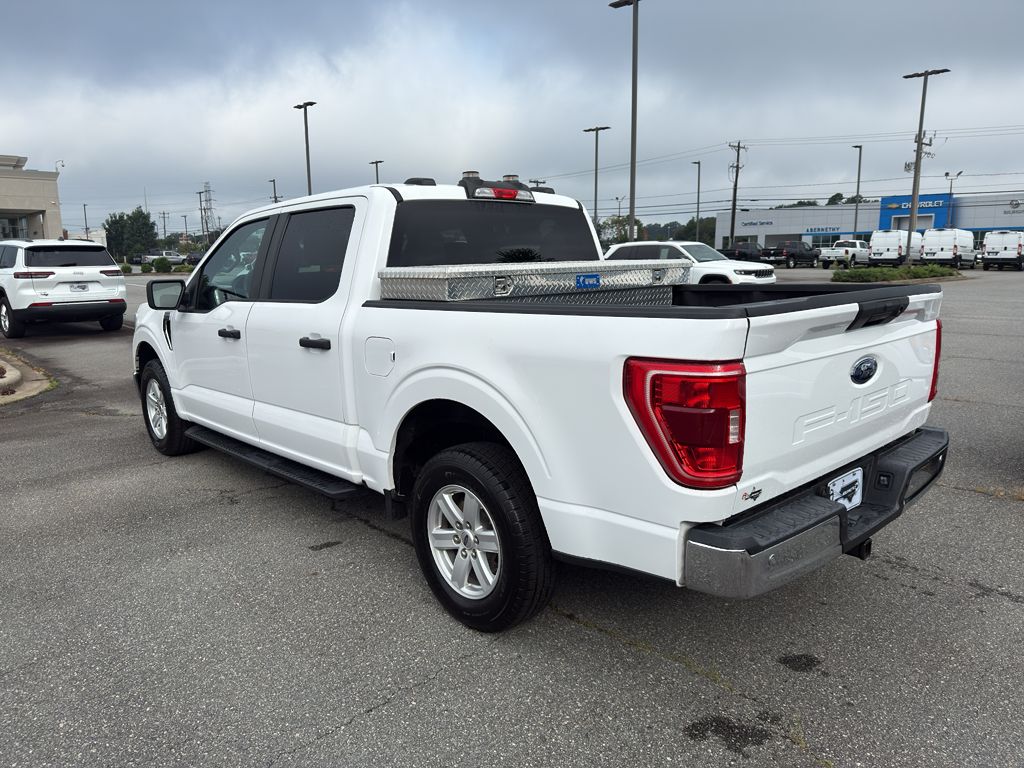 2022 Ford F-150 XLT photo 4