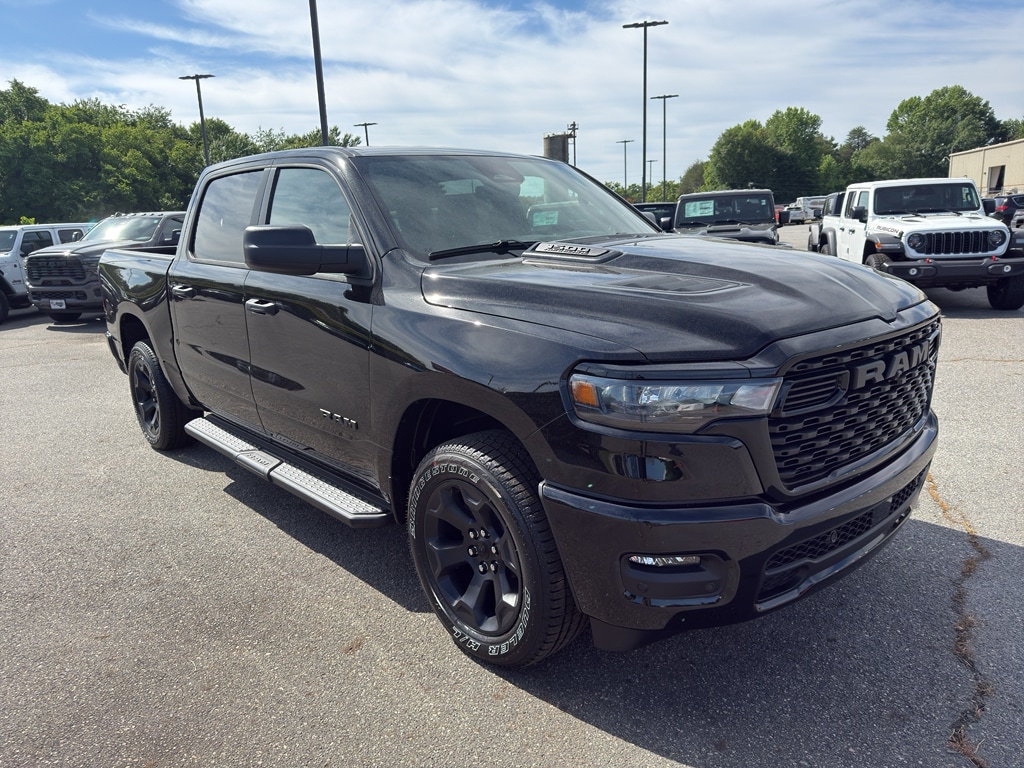 2026 RAM 1500 Express 4x4 Crew Cab 5'7's photo