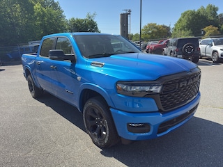 2026 Ram 1500 BIG HORN CREW CAB 4X4 5'7 BOX Pickup
