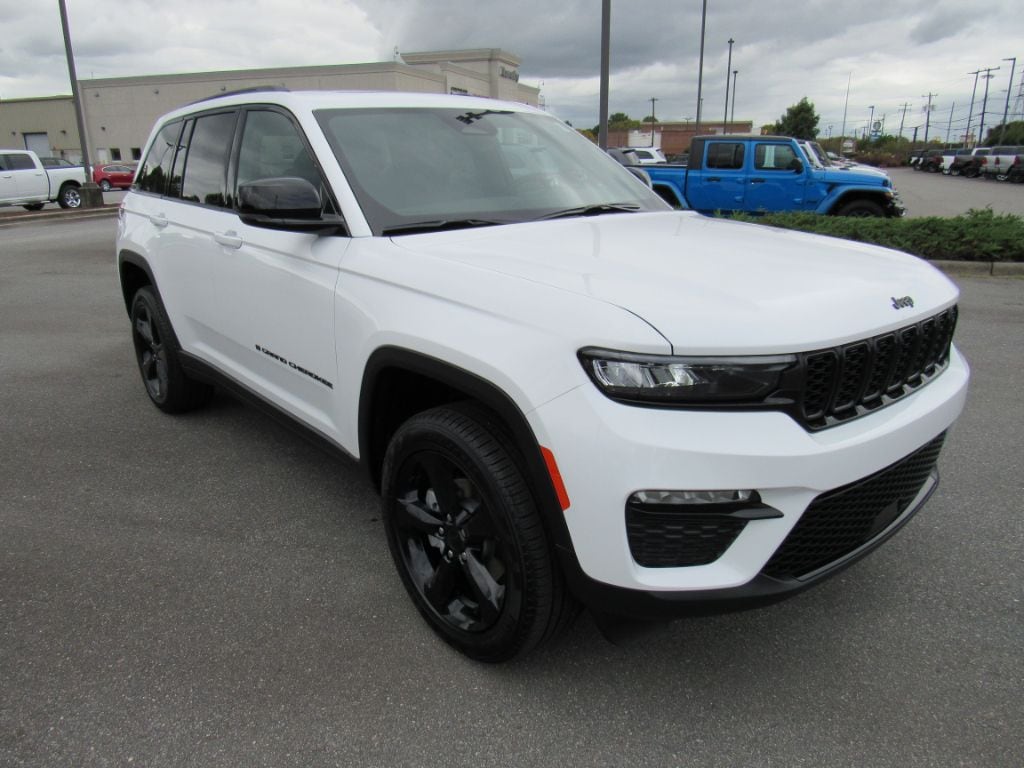 2025 Jeep Grand Cherokee Limited's photo