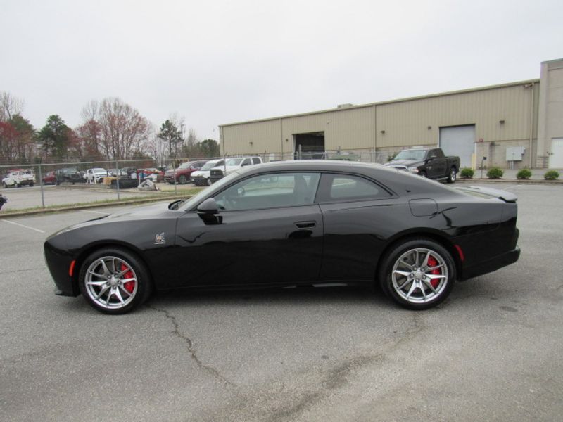 2025 Dodge Charger Daytona Scat Pack AWD photo 3