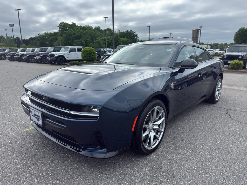New 2026 Dodge Charger SCAT PACK PLUS 4-DOOR AWD Sedan
