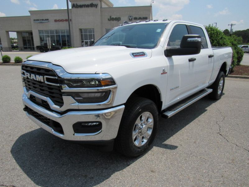 2025 Ram 2500 Big Horn photo 2