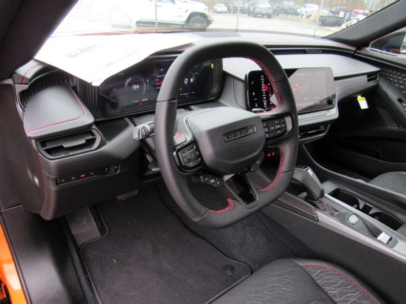 2025 Dodge Charger Daytona R/T - Photo 18