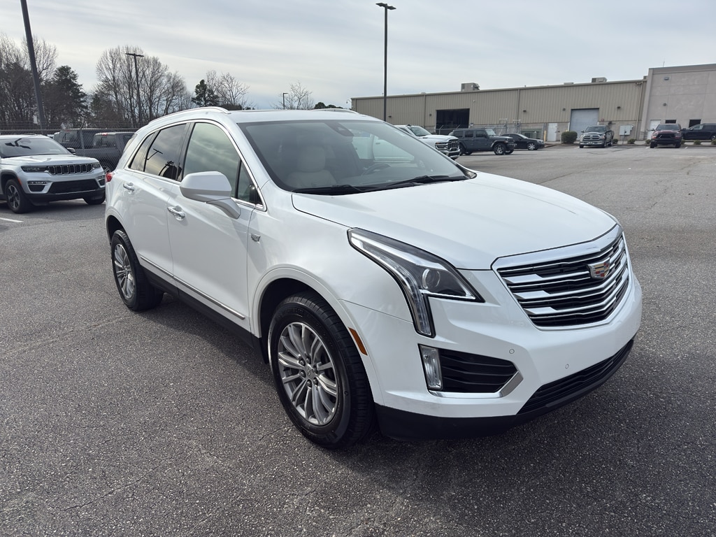 2019 Cadillac XT5 Luxury's photo