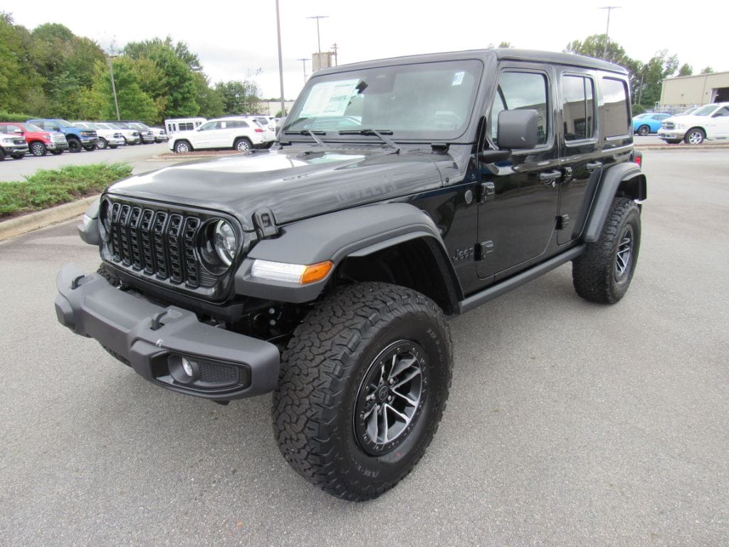 New 2025 Jeep Wrangler 4-DOOR WILLYS Sport Utility