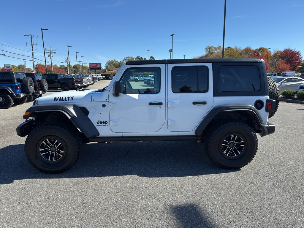 New 2026 Jeep Wrangler 4-DOOR WILLYS Sport Utility