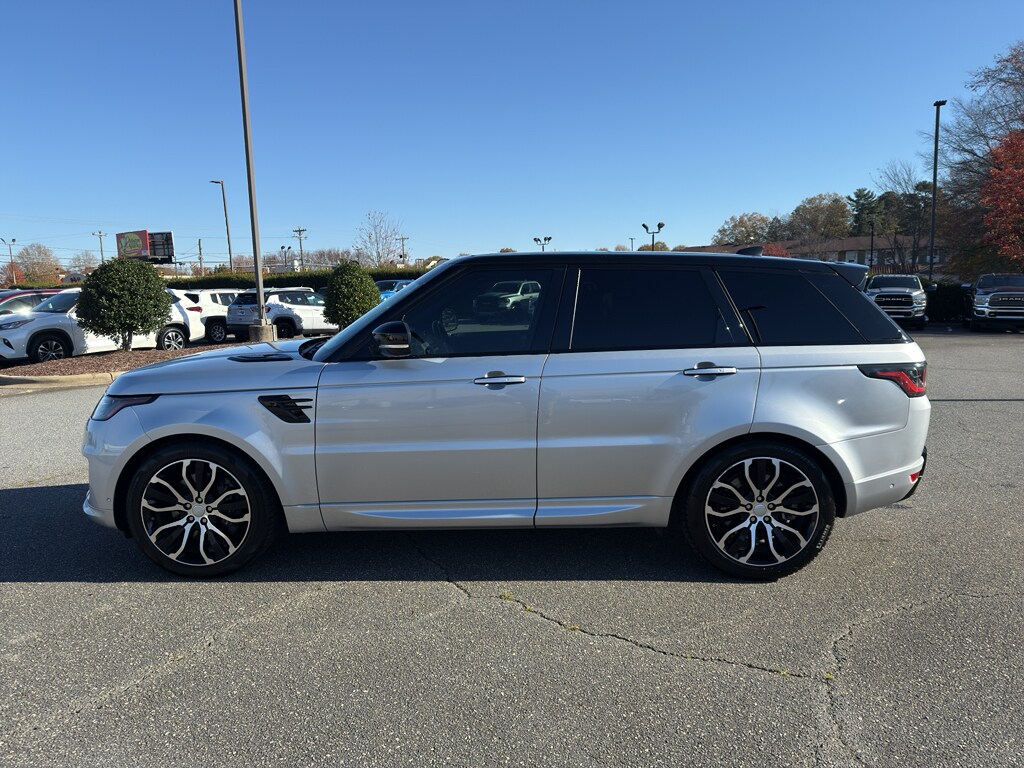 2019 Land Rover Range Rover Sport HSE Dynamic photo 3