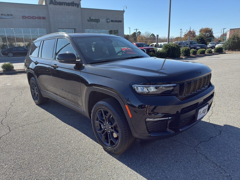 2025 Jeep Grand Cherokee L Limited's photo