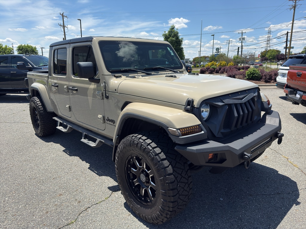 2020 Jeep Gladiator ALTITUDE's photo