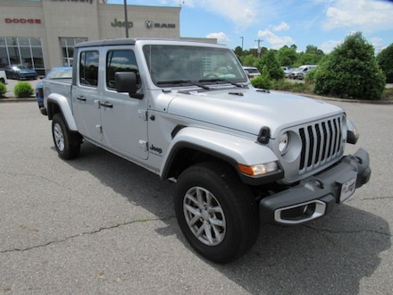 2023 Jeep Gladiator Sport S Crew Cab