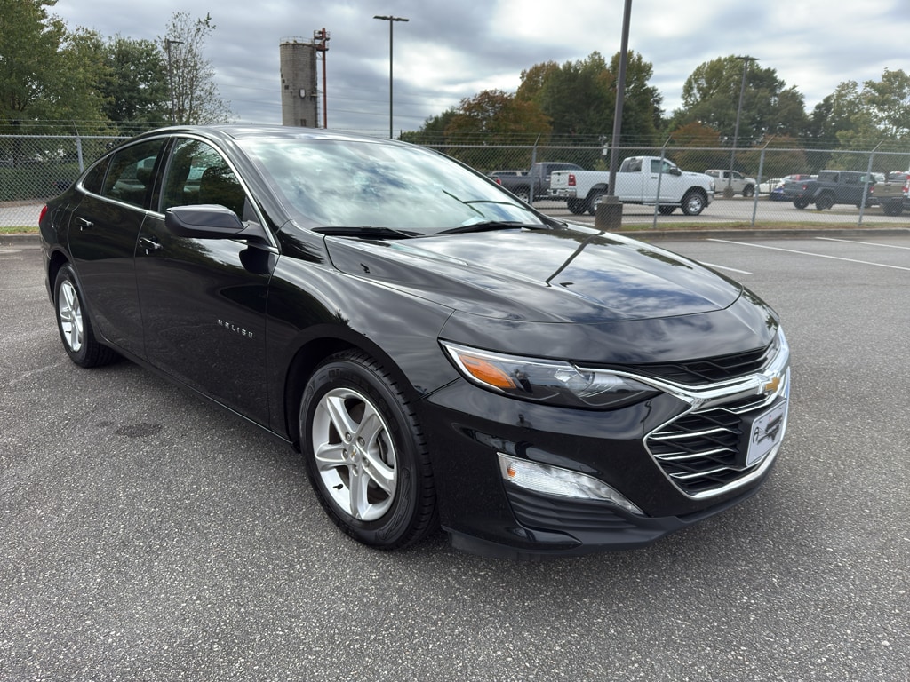 Used 2023 Chevrolet Malibu LT Sedan