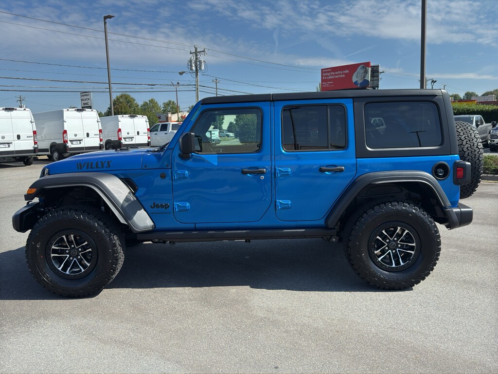 2025 Jeep Wrangler Willys photo 3