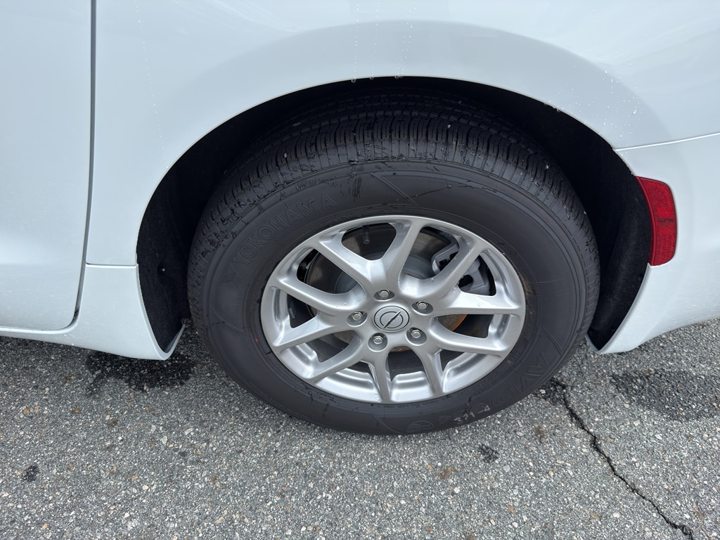 2026 Chrysler Voyager LX - Photo 20