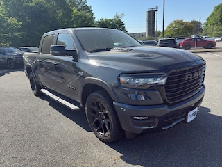 2026 Ram 1500 LARAMIE CREW CAB 4X4 5'7 BOX Pickup