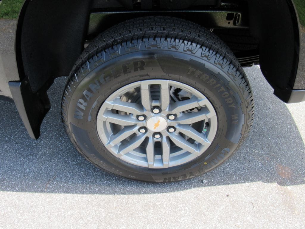 2026 Chevrolet Colorado LT - Photo 20