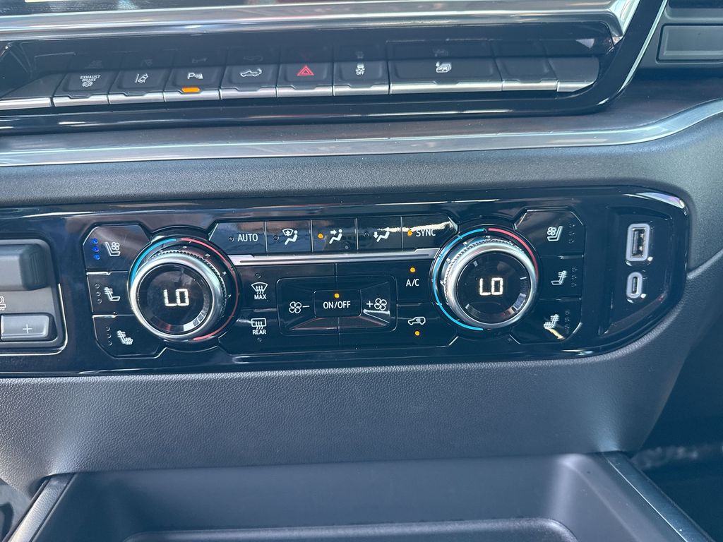 2025 GMC Sierra 2500HD SLT - Photo 11