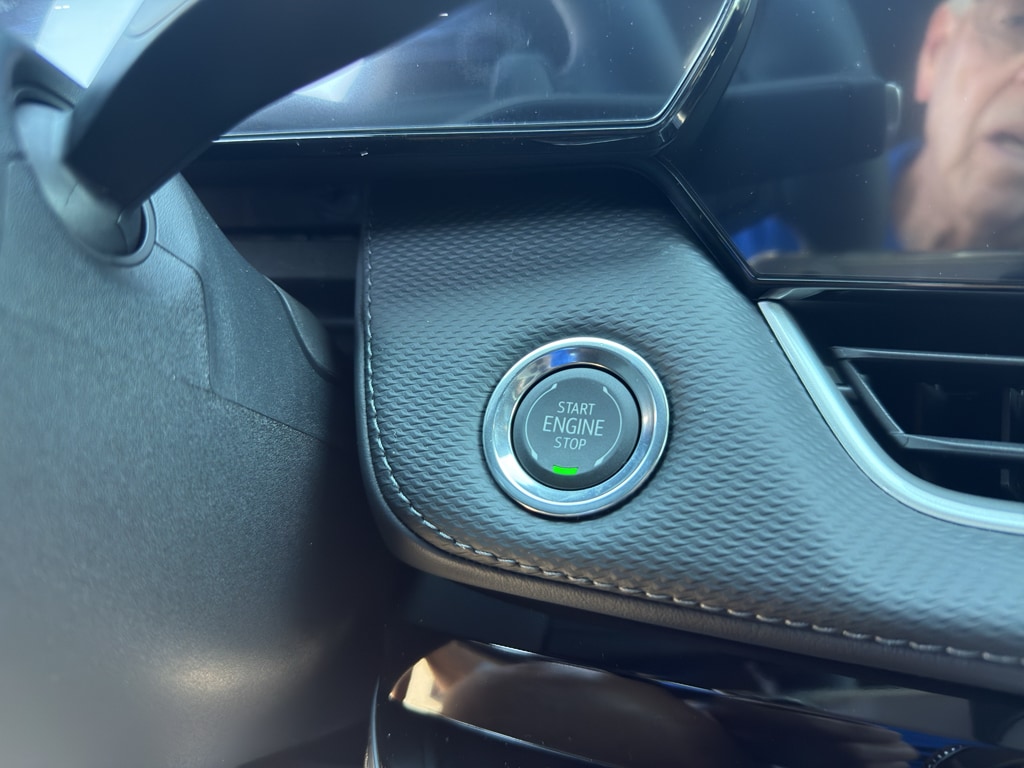 2026 Chevrolet Equinox LT - Photo 13