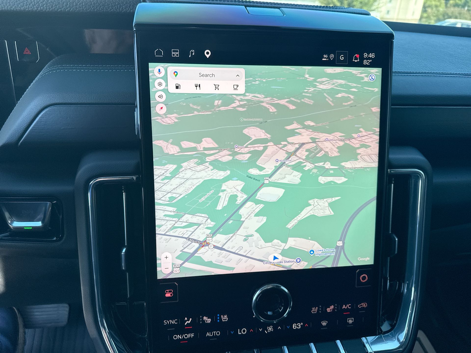 2025 GMC Yukon XL Denali - Photo 14