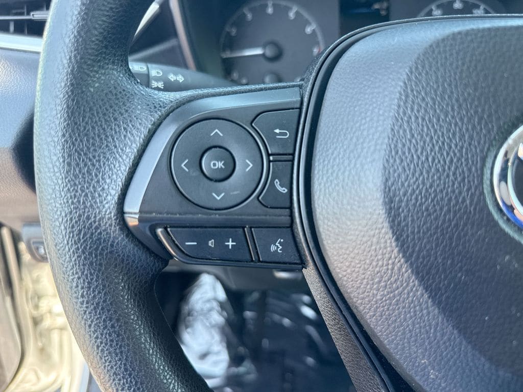 2024 Toyota Corolla LE - Photo 9