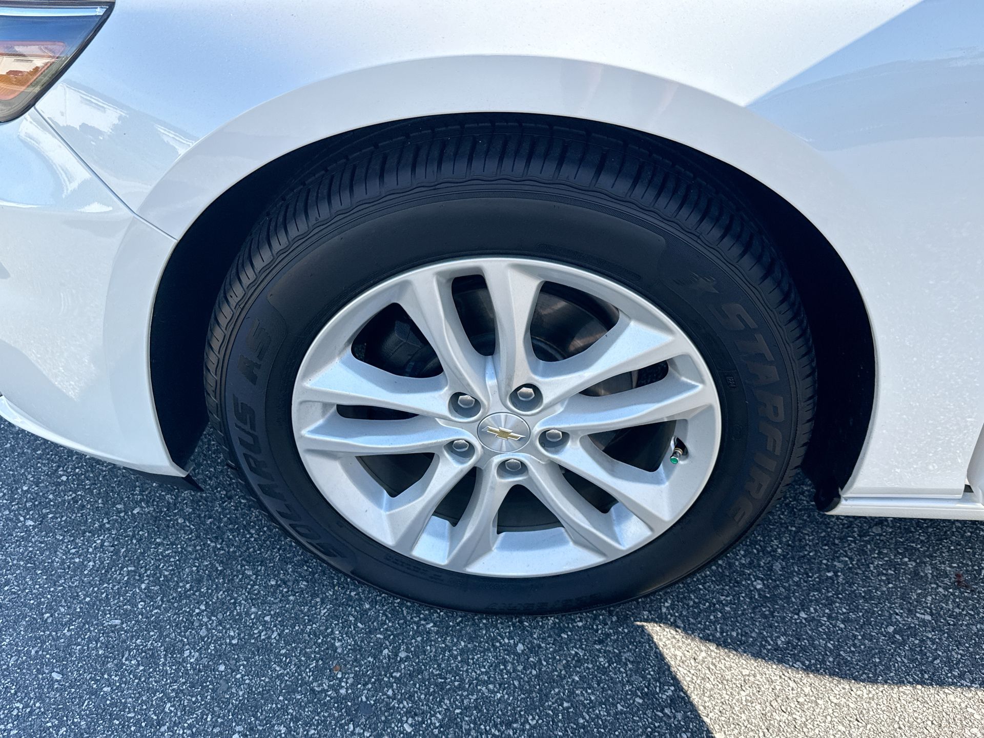 2018 Chevrolet Malibu 1LT - Photo 30