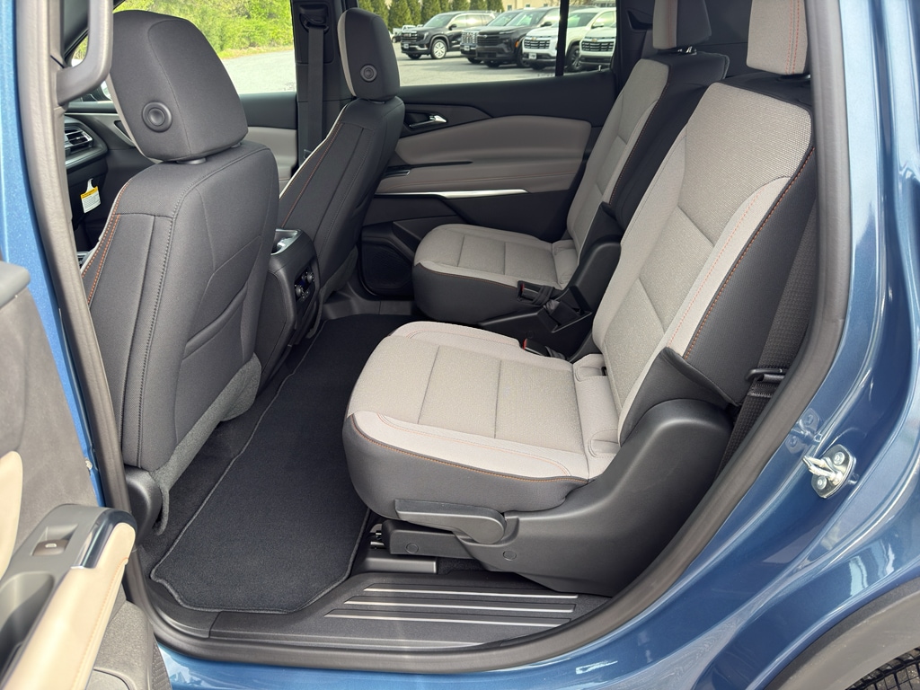 2026 Chevrolet Traverse LT - Photo 17