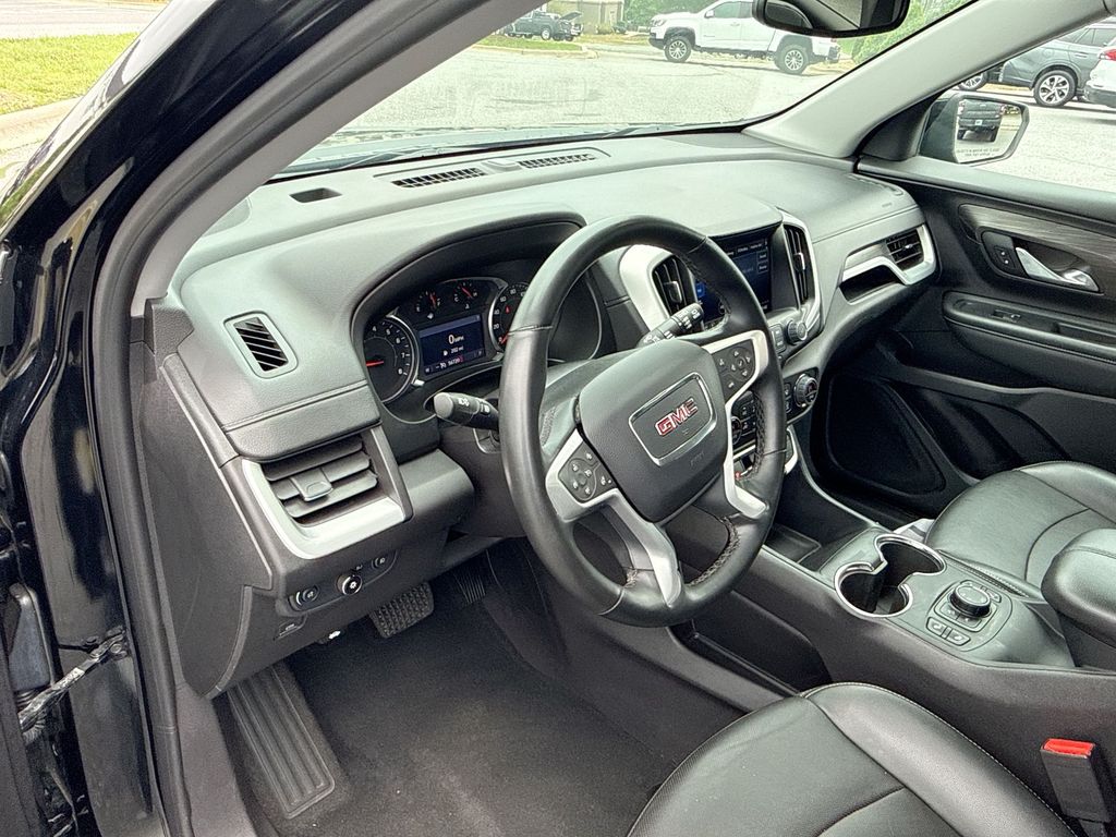 2024 GMC Terrain SLT - Photo 29