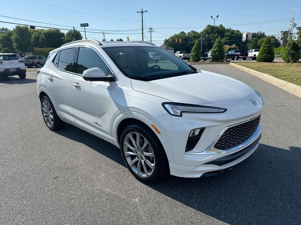 Used 2025 Buick Encore GX Avenir SUV