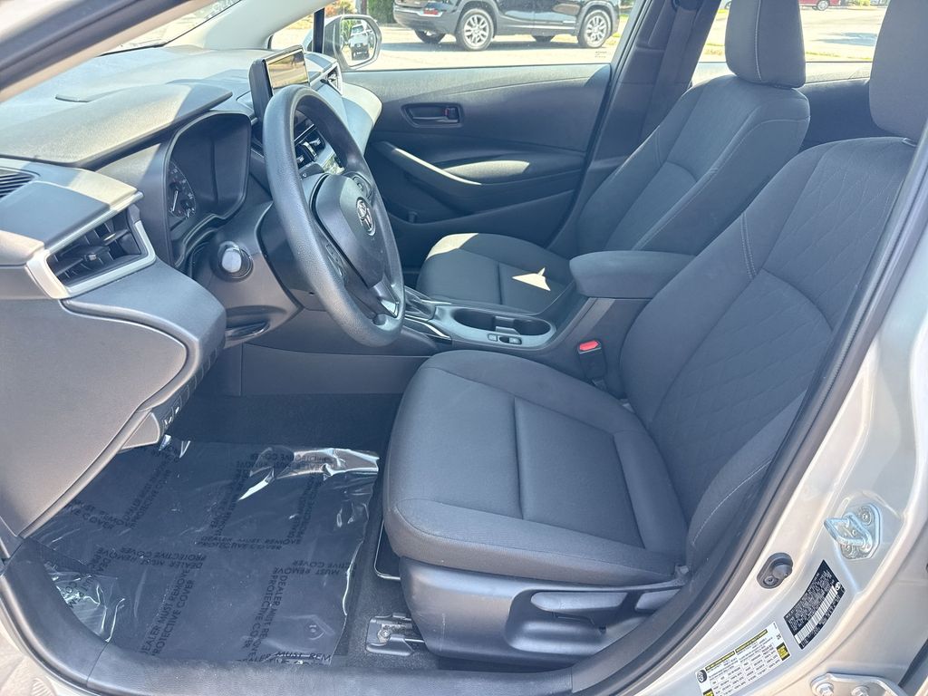 2024 Toyota Corolla LE - Photo 21