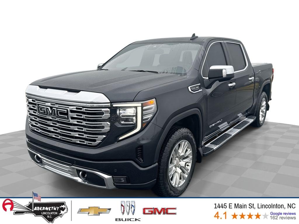 2025 GMC Sierra Denali's photo