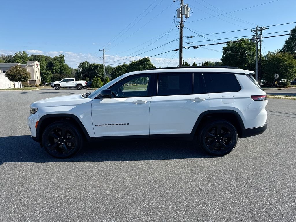 Used 2021 Jeep Grand Cherokee L Altitude 4x4 SUV