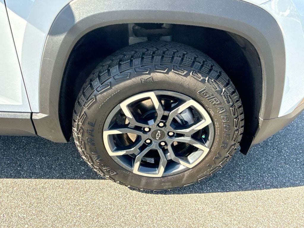 2026 Chevrolet Equinox ACTIV - Photo 28